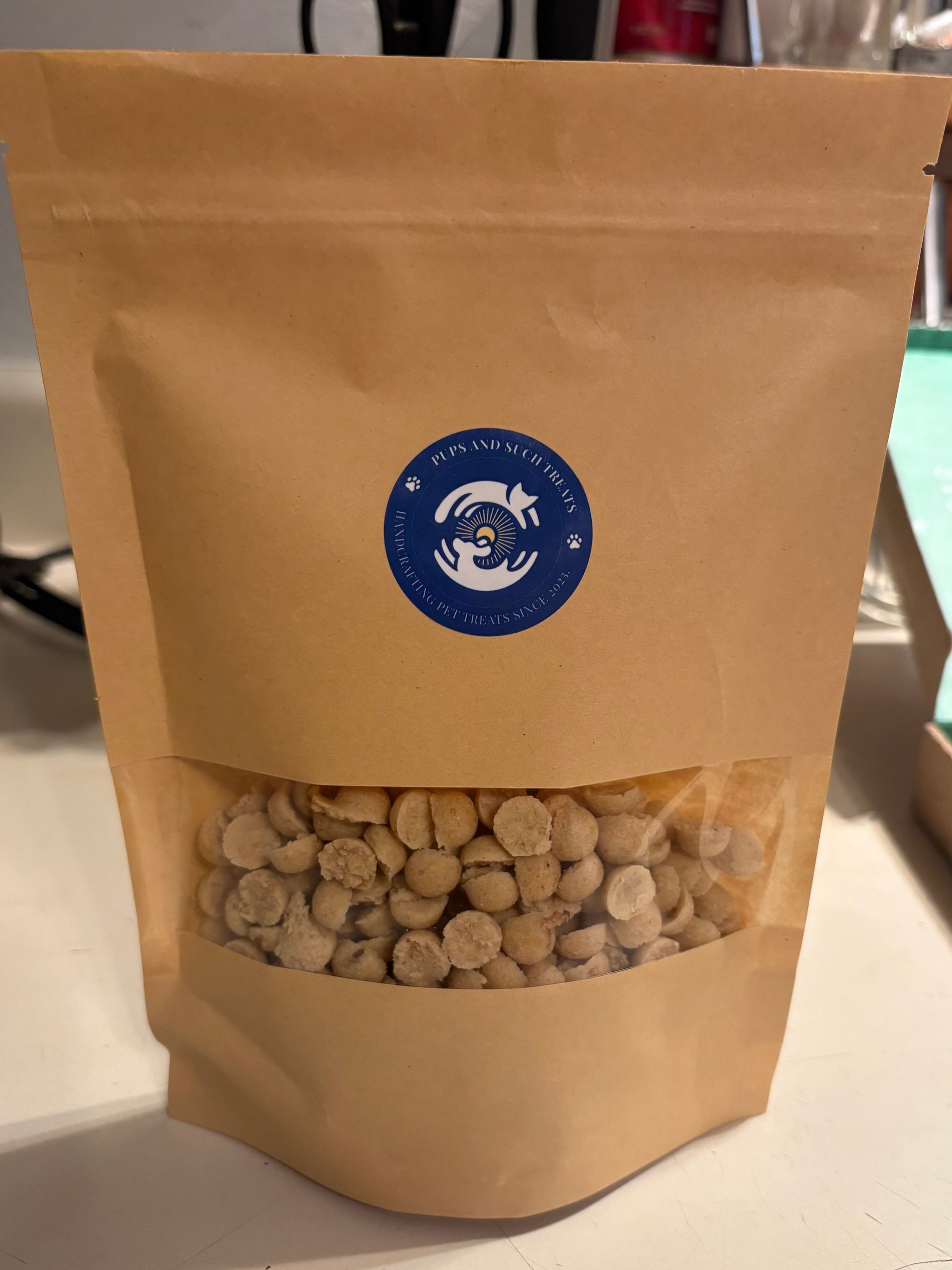 training treats for dogs and cats